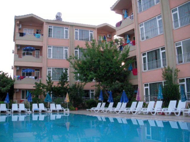 New Garden Apart Hotel