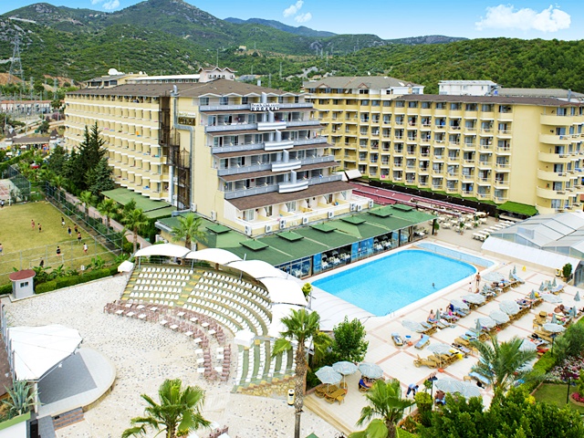 BEACH CLUB DOGANAY