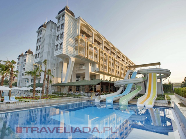 Kirman Sidera Luxury & Spa
