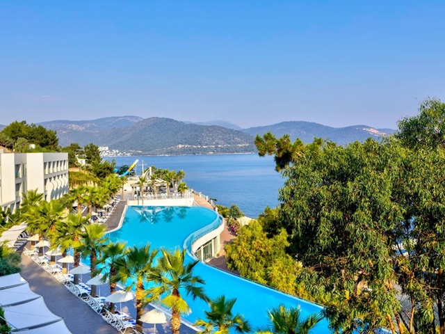 BLUE DREAMS RESORT