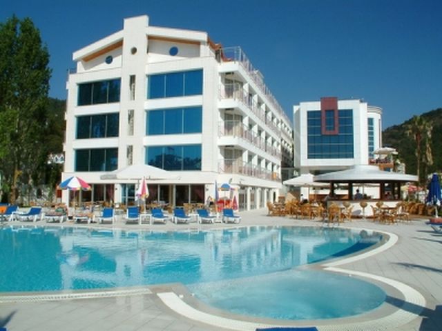 Ideal Pearl Hotel (Adults Only +16)