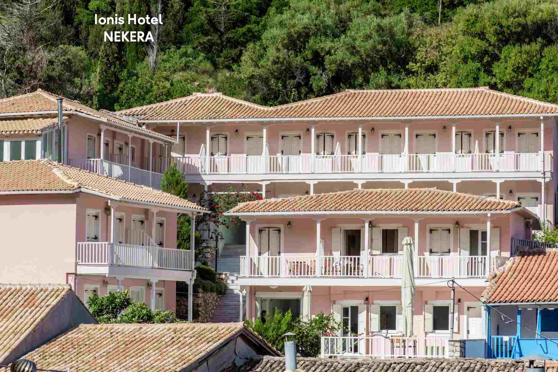 Ionis Hotel