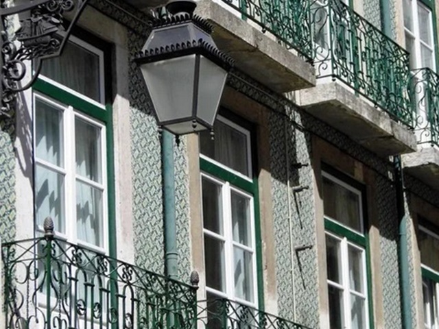 Browns Boutique Hotel