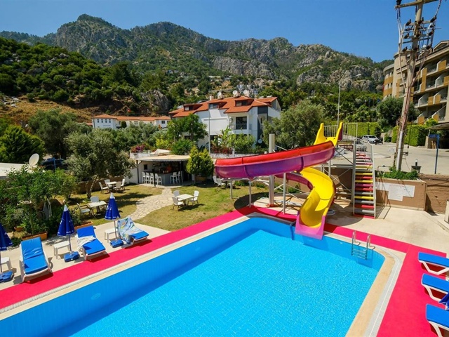 Zeus Turunc Hotel