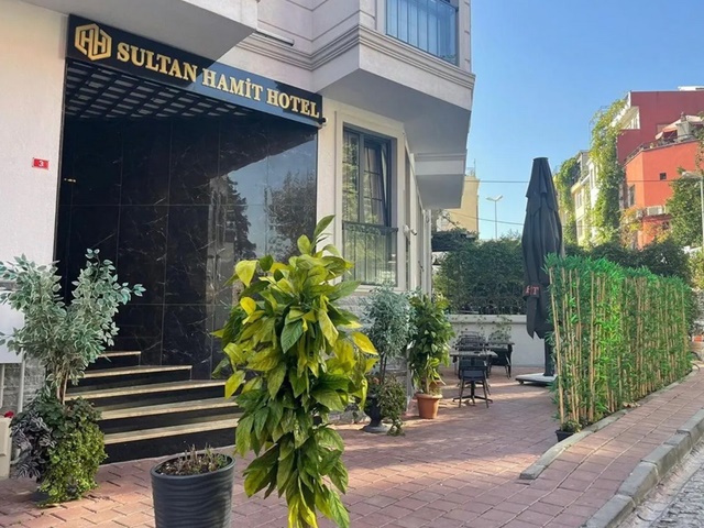 Sultan Hamit Hotel