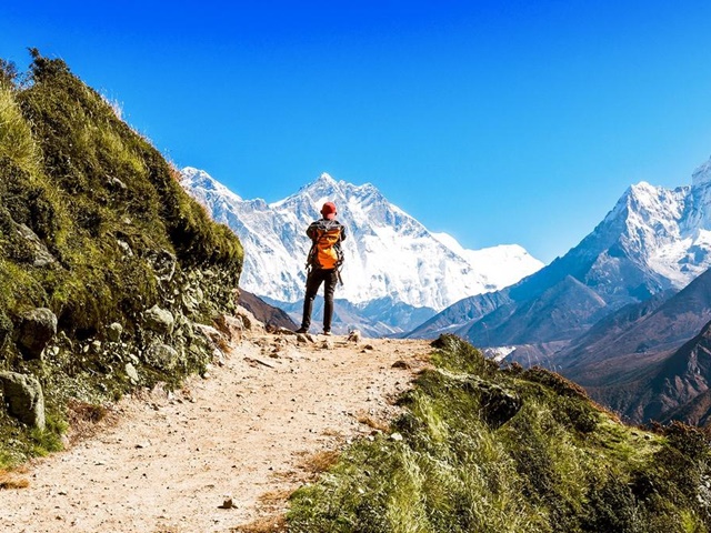 Trekking Do Bazy Pod Everestem
