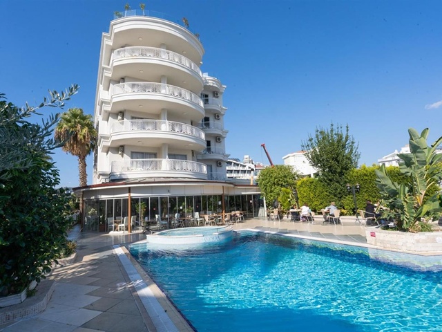 Romance Beach Hotel