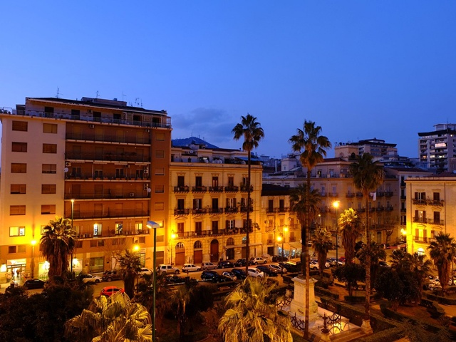 Hotel Joli