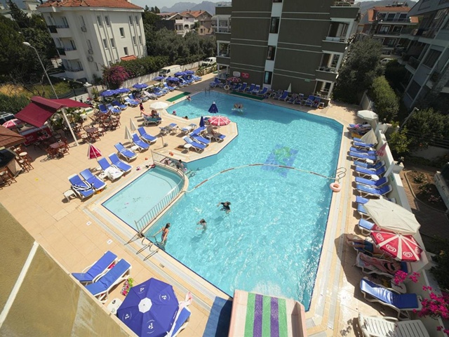 Candan Apart Hotel
