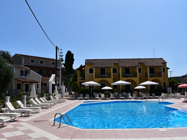 Oula Maisonettes