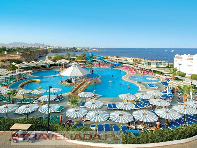Dreams Beach Resort